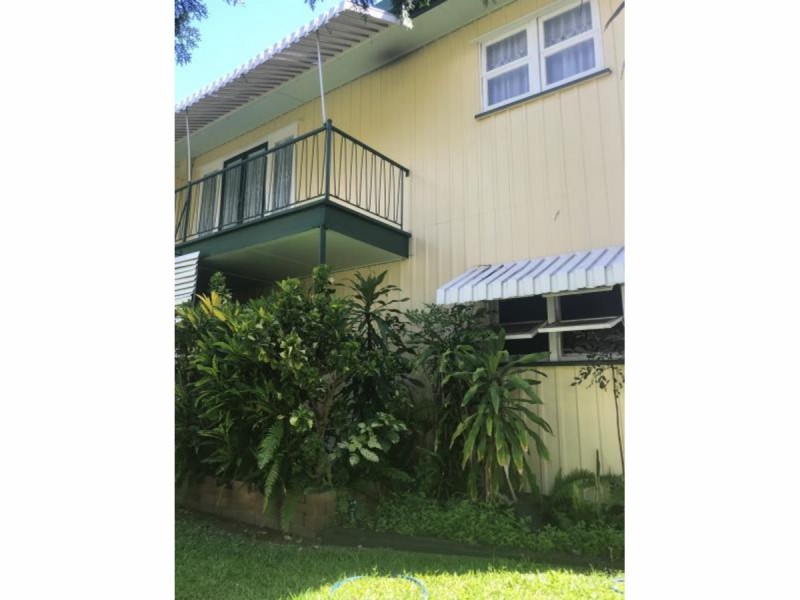 2/61 West Street, The Range QLD 4700